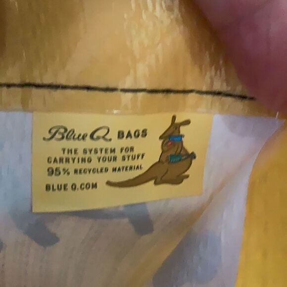 Blue Q Shopper Plastic Tote  Bag - I Love This Town Home Pride Recycled - Picture 16 of 16